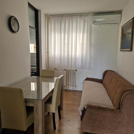 Apartament Esperanto Vranje Zewnętrze zdjęcie